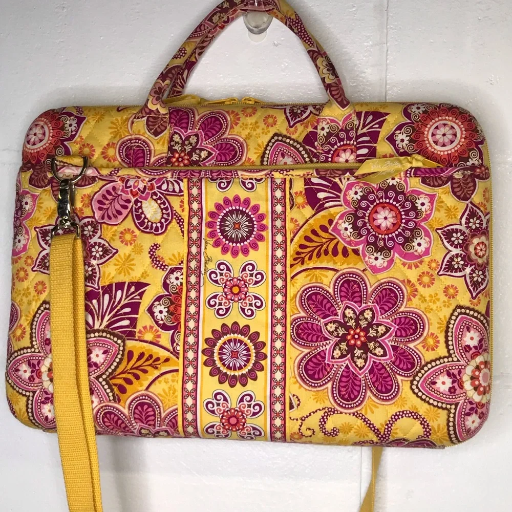 Vera Bradley Bali Gold Paisley Hard Computer Case Travel Laptop Bag